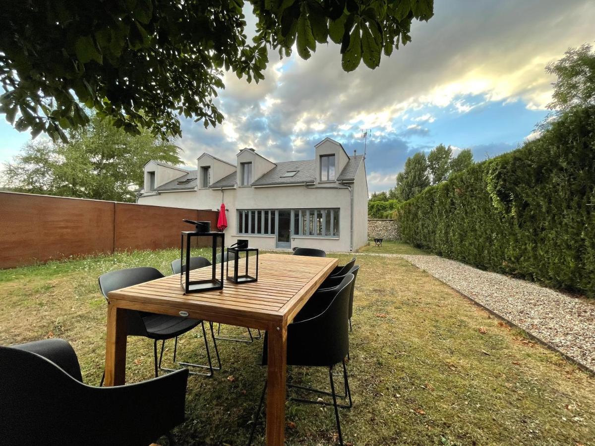 Вілла Maison De Campagne Entierement Climatisee Avec Grand Jardin Pressagny l'Orgueilleux Екстер'єр фото