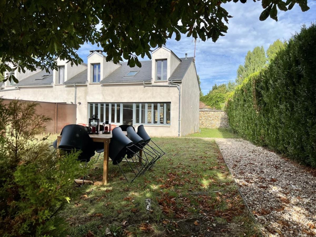 Вілла Maison De Campagne Entierement Climatisee Avec Grand Jardin Pressagny l'Orgueilleux Екстер'єр фото